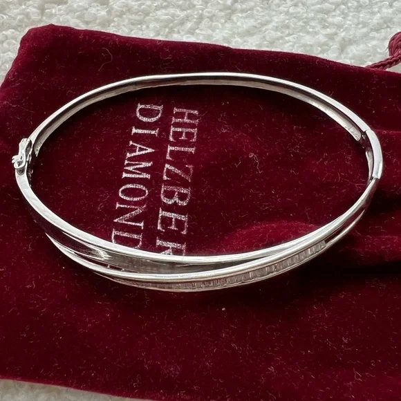 Helzberg Diamond Bangle
